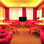 Chrys Hotel 3*