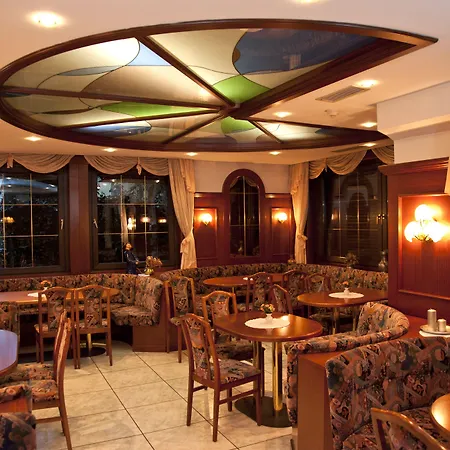 クリス　 3* ボルツァーノ