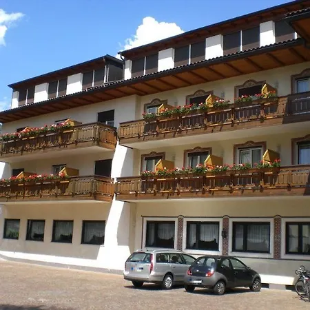 克里斯酒店 酒店 3*